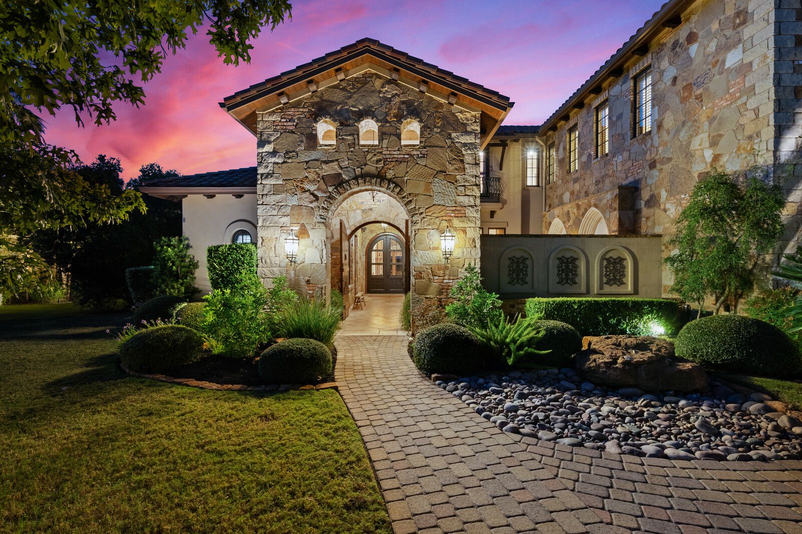 Costa Bella luxury homes