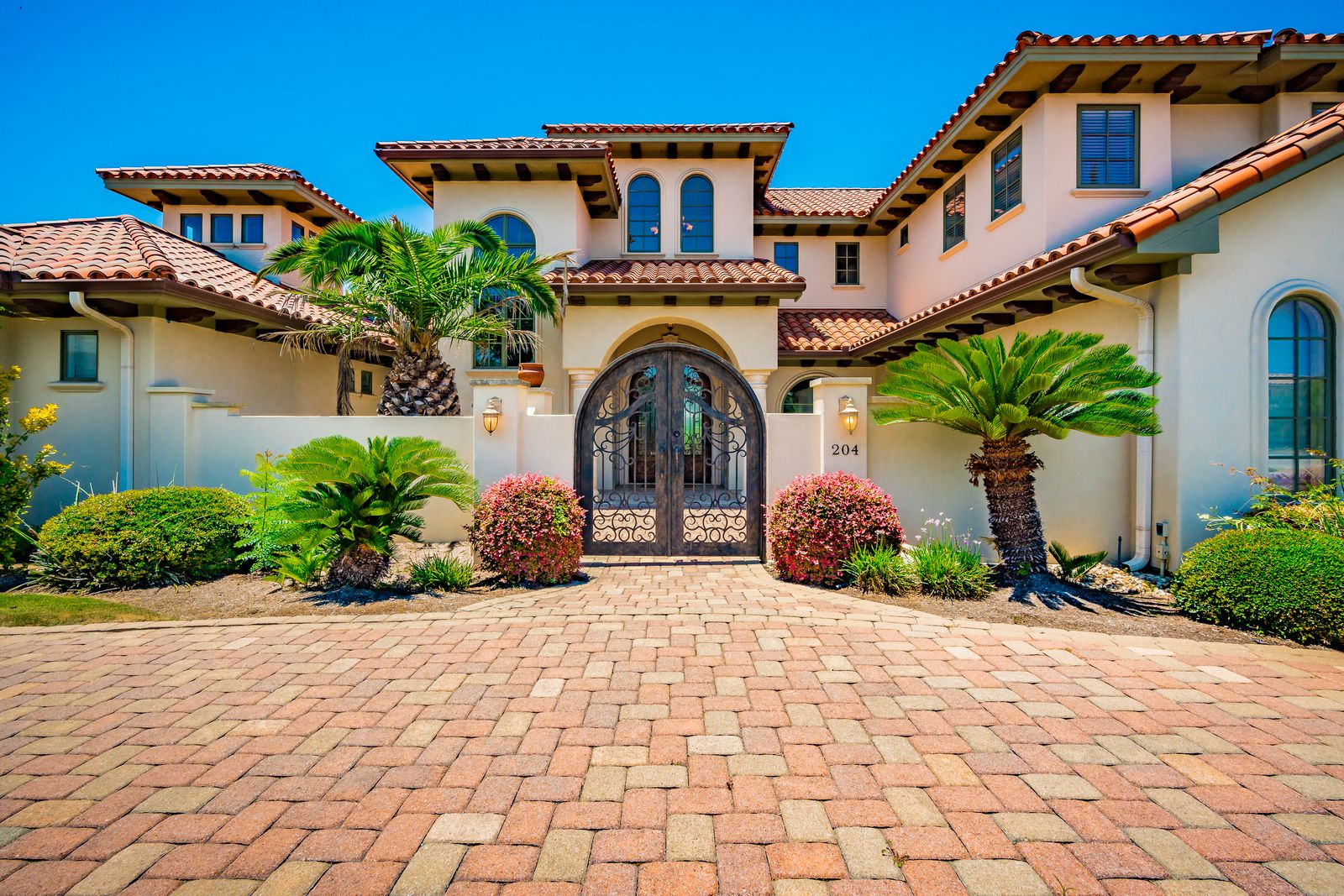 Flintrock luxury homes